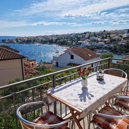 Apartmani Anna Trogir Exterior foto