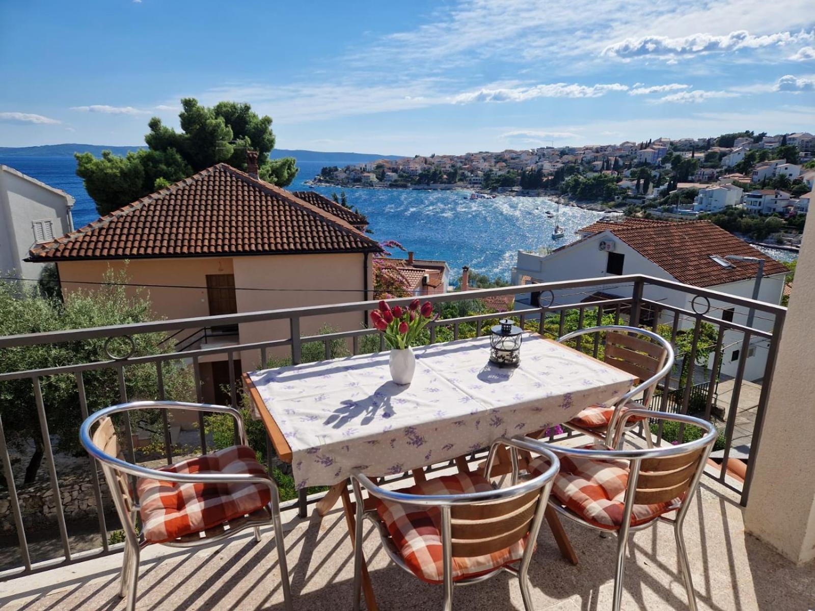 Apartmani Anna Trogir Exterior foto