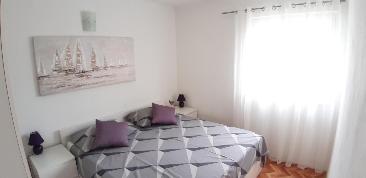 Apartmani Anna Trogir Exterior foto